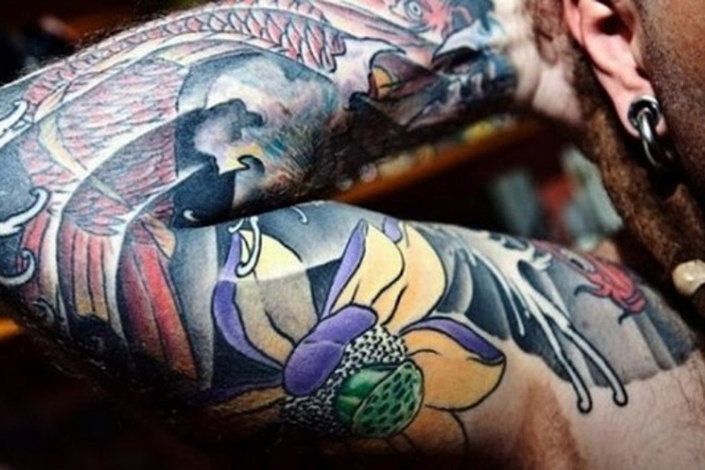 Tatuadores contra o câncer de pele: Campanha ajudará profissionais a identificar sinais da doença